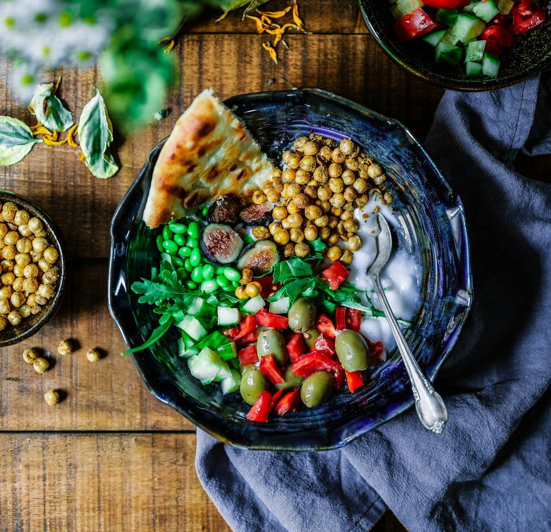 Assiette vegan, Foodtruck Book My FoodTruck, plats sains et savoureux.